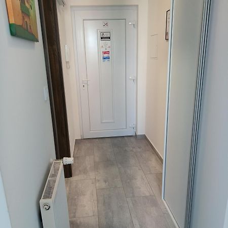 Pe-Ki Lux Apartman Szekesfehervar Exterior photo